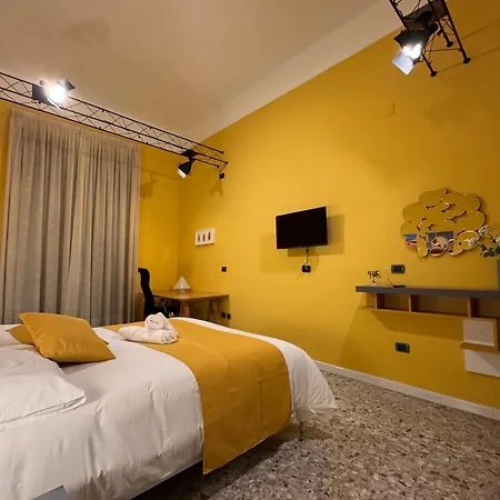 Casa Pica 18 Apartmán Neapol